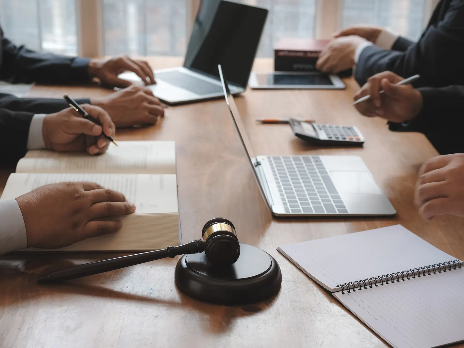Consultivo Estratégico — orientação e pareceres